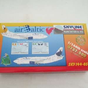 SKYLINE MODELS 1:144 BOEING 737-400 AIR BALTIC