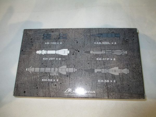 CALIBRE WINGS 1:72 SOVIET MISSILES & BOMBS SET A - Image 2