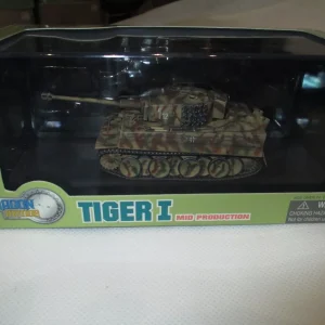 DRAGON ARMOR 1:72 TIGER I MID PRODUCTION SPZABT 508 1944