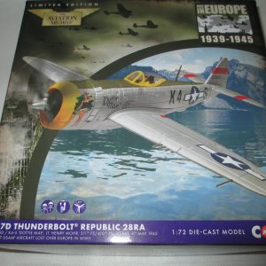 CORGI AVIATION 1:72 REPUBLIC P-47D THUNDERBOLT 42-29150/K4-S DOTTIE MAE 511TH FS