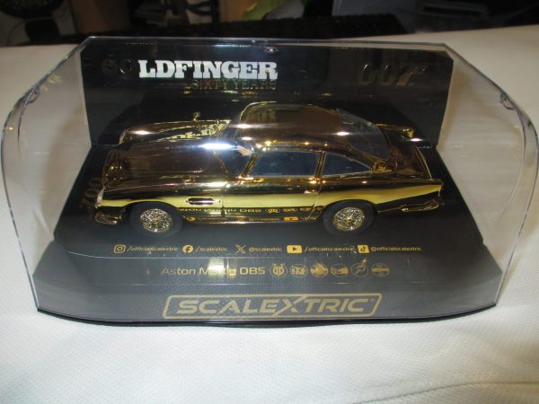 scalextric 1:32 JAMES BOND ASTON MARTIN DBS GOLDFINGER 60 YEARS