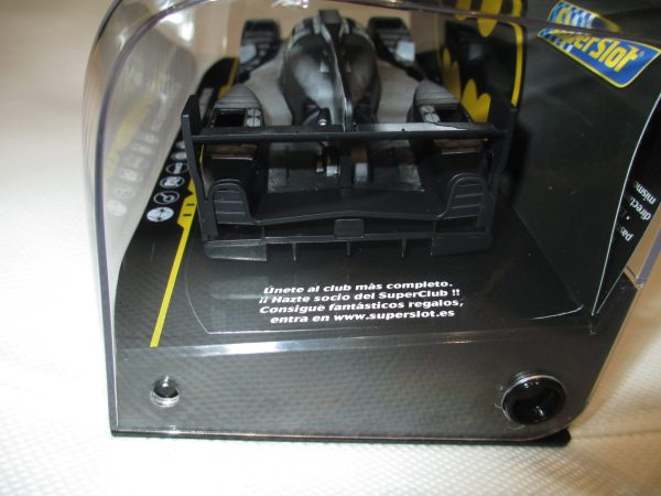 scalextric 1:32 BATMAN INSPIRED CAR - Image 4