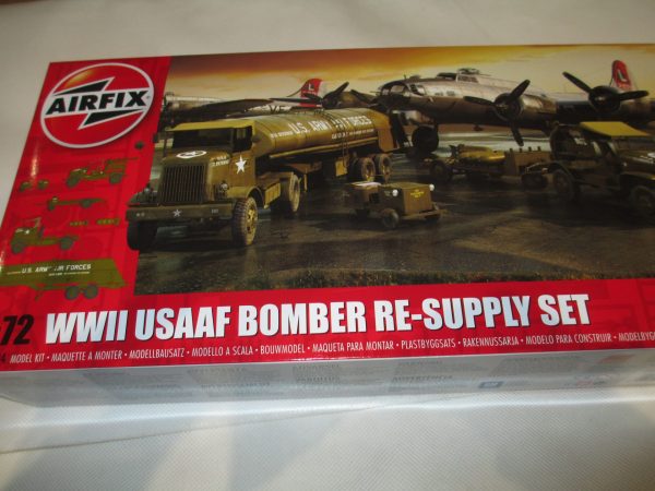 AIRFIX 1:72 WWII USAAF BOMBER RE-SUPPLY SET