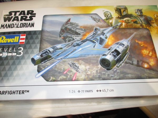 1:24 STAR WARS THER MANDALORIAN N-1 STARFIGHTER