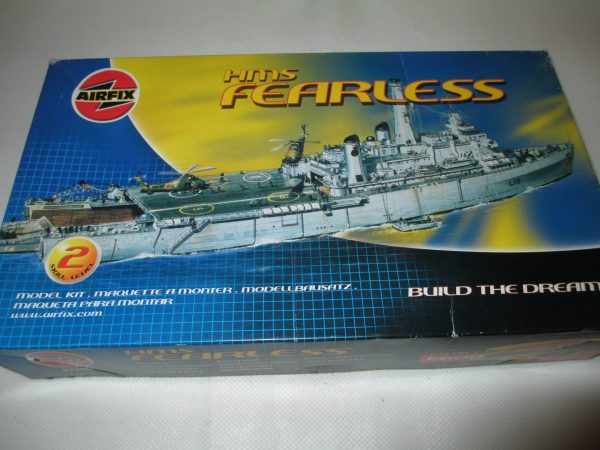 AIRFIX 1:600 HMS FEARLESS