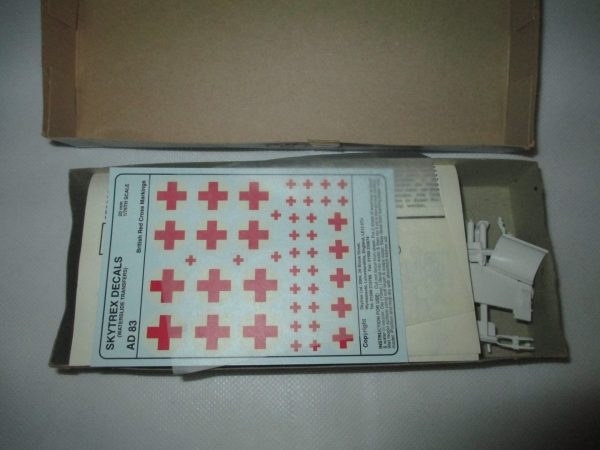 AIRFIX RED STRIPE 1:76 RAF EMERGENCY SET - Image 3