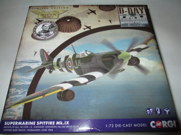SUPERMARINE SPITFIRE MK.IX W/CDR JOHNNIE JOHNSON BEER TRUCK