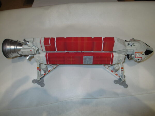 SIXTEEN 12 SPACE 1999 SWIFT SPACESHIP