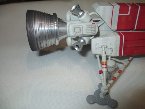 SIXTEEN 12 SPACE 1999 SWIFT SPACESHIP - Image 3