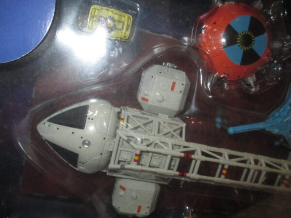 Sixteen 12 Space 1999 Eagle Transporter "Collision Course" - Image 3