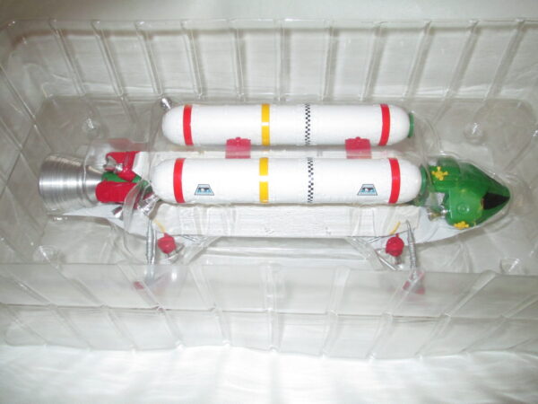 SIXTEEN 12 SPACE 1999 RETRO SWIFT SPACESHIP