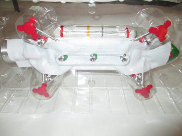 SIXTEEN 12 SPACE 1999 RETRO SWIFT SPACESHIP - Image 3